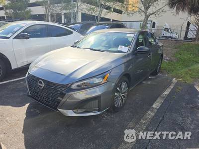 2026 Nissan Altima SV - zdjęcie 1 z 25 - miniatura