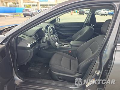 2026 Nissan Altima SV - zdjęcie 7 z 25 - miniatura
