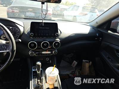 2021 Nissan Sentra SV - zdjęcie 2 z 29 - miniatura