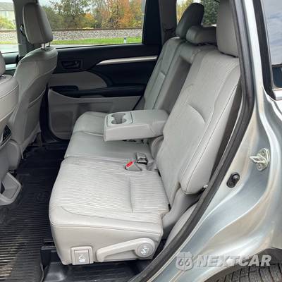 2018 Toyota Highlander LE Plus - zdjęcie 13 z 20 - miniatura