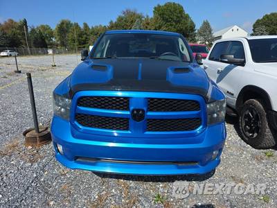 2019 Ram 1500 Classic Express Crew Cab Short Bed - zdjęcie 2 z 21 - miniatura