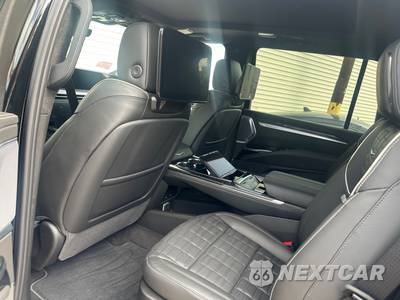 2027 Cadillac Escalade ESV V-Series 1SD - zdjęcie 5 z 8 - miniatura