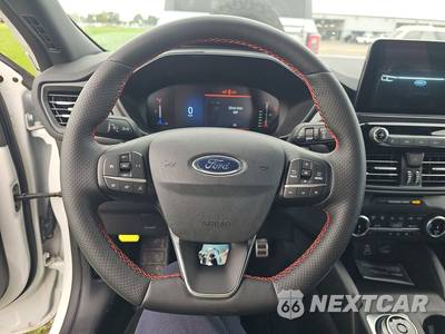 2024 Ford Escape ST-Line - zdjęcie 10 z 26 - miniatura
