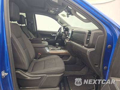 2024 Chevrolet Silverado 1500 LT Crew Cab Short Bed - zdjęcie 8 z 32 - miniatura