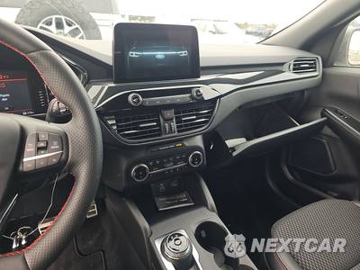 2024 Ford Escape ST-Line - zdjęcie 11 z 26 - miniatura
