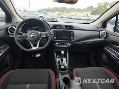 2025 Nissan Versa SR - zdjęcie 11 z 22 - miniatura