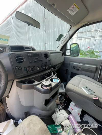 2011 Ford Super Duty E-350 Cutaway - zdjęcie 13 z 21 - miniatura