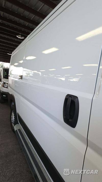 2025 Ram ProMaster 2500 Cargo Van Tradesman w/Passenger Seat Low Roof 136.0" WB - zdjęcie 22 z 23 - miniatura