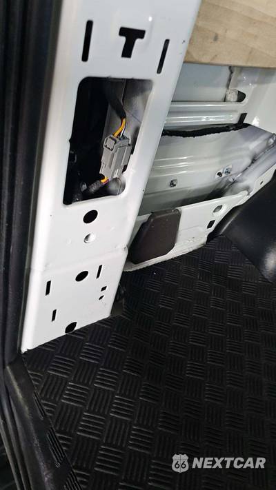 2025 Ford Transit 250 Cargo Van Low Roof 130.0" WB - zdjęcie 21 z 26 - miniatura