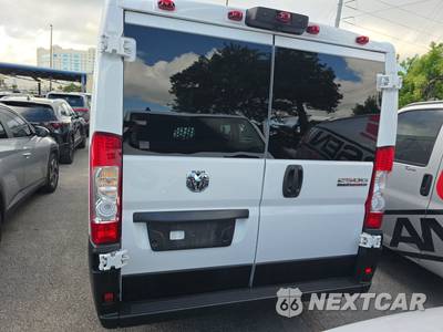 2025 Ram ProMaster 2500 Cargo Van Tradesman w/Passenger Seat Low Roof 136.0" WB - zdjęcie 5 z 30 - miniatura