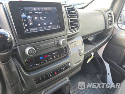 2025 Ram ProMaster 2500 Cargo Van Tradesman w/Passenger Seat Low Roof 136.0" WB - zdjęcie 11 z 30 - miniatura