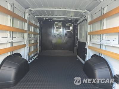 2025 Ram ProMaster 2500 Cargo Van Tradesman w/Passenger Seat Low Roof 136.0" WB - zdjęcie 16 z 30 - miniatura