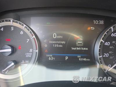 2022 Toyota Highlander XLE - zdjęcie 12 z 29 - miniatura