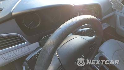 2015 Hyundai Sonata SE - zdjęcie 32 z 38 - miniatura