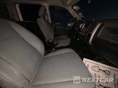 2018 Ram 2500 Tradesman Crew Cab Medium Bed - zdjęcie 8 z 37 - miniatura