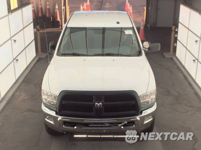 2018 Ram 2500 Tradesman Crew Cab Medium Bed - zdjęcie 2 z 37 - miniatura