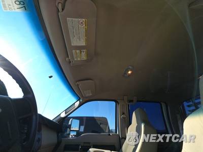 2008 Ford Super Duty F-450 Cab Chassis XLT Crew Cab DRW - zdjęcie 19 z 37 - miniatura