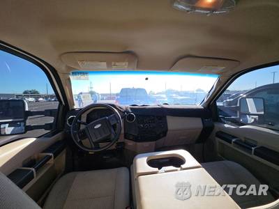 2008 Ford Super Duty F-450 Cab Chassis XLT Crew Cab DRW - zdjęcie 11 z 37 - miniatura