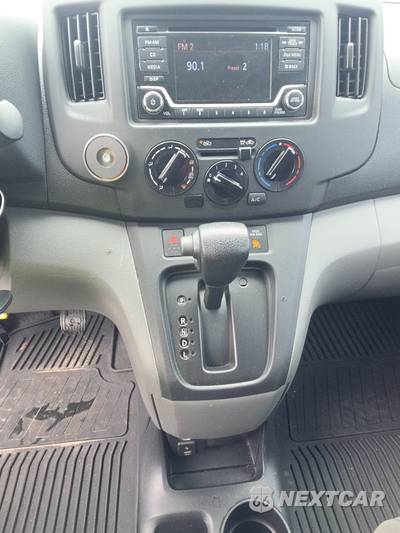 2019 Nissan NV200 Compact Cargo S 115.2" WB - zdjęcie 11 z 19 - miniatura