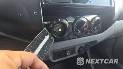 2013 Toyota Tacoma PreRunner Crew Cab Medium Bed - zdjęcie 29 z 40 - miniatura