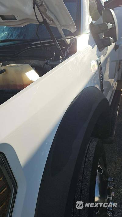 2019 Ford Super Duty F-550 Cab Chassis XL Regular Cab DRW - zdjęcie 24 z 29 - miniatura