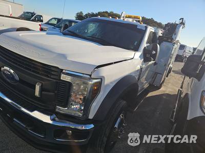 2019 Ford Super Duty F-550 Cab Chassis XL Regular Cab DRW