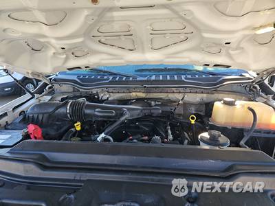 2019 Ford Super Duty F-550 Cab Chassis XL Regular Cab DRW - zdjęcie 16 z 29 - miniatura