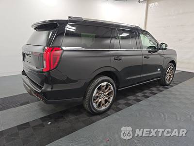 2026 Ford Expedition King Ranch - zdjęcie 4 z 21 - miniatura