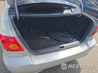 2004 Toyota Corolla S - zdjęcie 16 z 42 - miniatura