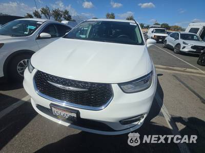 2021 Chrysler Pacifica Touring 121.6" WB - zdjęcie 2 z 24 - miniatura
