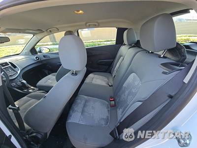 2017 Chevrolet Sonic LT Hatchback 1FL - zdjęcie 13 z 29 - miniatura