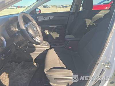2021 Kia Forte LXS - zdjęcie 7 z 21 - miniatura