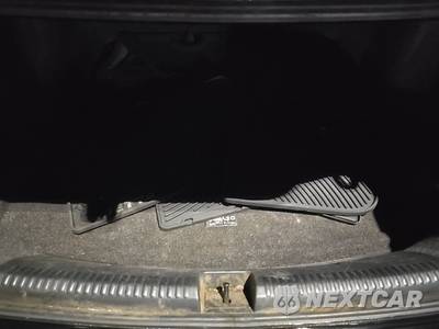 2011 Volkswagen Jetta Sedan SE - zdjęcie 16 z 32 - miniatura