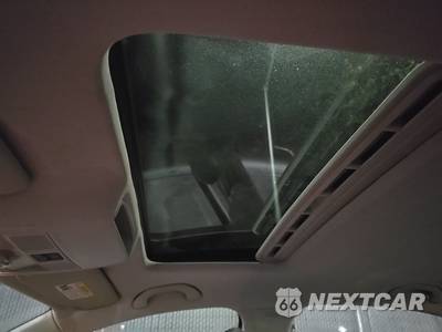 2011 Volkswagen Jetta Sedan SE - zdjęcie 17 z 32 - miniatura
