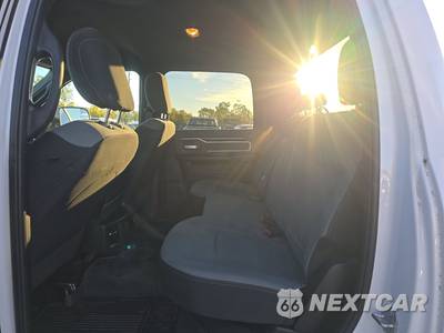 2021 Ram 2500 Big Horn Crew Cab Medium Bed - zdjęcie 13 z 25 - miniatura