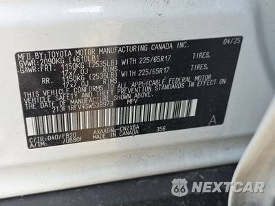 2025 Toyota RAV4 LE - zdjęcie 14 z 32 - miniatura