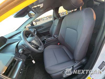 2026 Toyota Prius LE - zdjęcie 7 z 29 - miniatura
