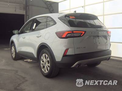 2025 Ford Escape Active - zdjęcie 6 z 19 - miniatura