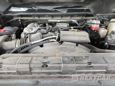 2022 Chevrolet Silverado 2500HD High Country Crew Cab Medium Bed 3LZ - zdjęcie 15 z 20 - miniatura