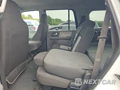2004 Ford Expedition XLS - zdjęcie 13 z 30 - miniatura