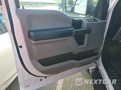 2020 Ford F-150 XL Crew Cab Short Bed - zdjęcie 9 z 25 - miniatura