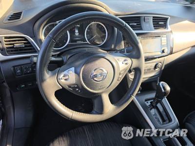 2017 Nissan Sentra SV - zdjęcie 10 z 32 - miniatura