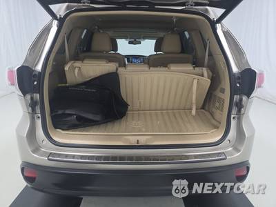 2016 Toyota Highlander XLE - zdjęcie 17 z 29 - miniatura
