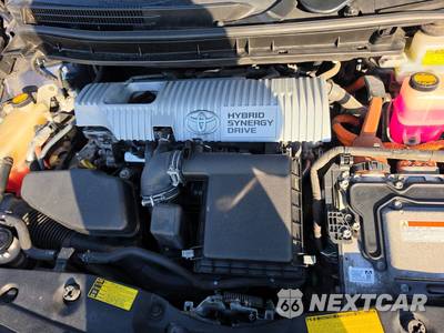 2011 Toyota Prius Two - zdjęcie 15 z 23 - miniatura