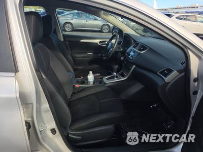 2015 Nissan Sentra S - zdjęcie 8 z 18 - miniatura