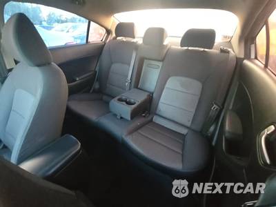 2018 Kia Forte LX Sedan - zdjęcie 13 z 18 - miniatura