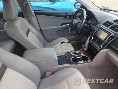 2012 Toyota Camry XLE - zdjęcie 8 z 24 - miniatura