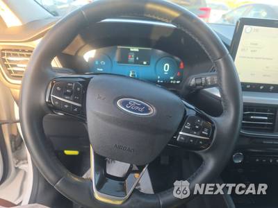 2023 Ford Escape Plug-In Hybrid PHEV - zdjęcie 10 z 19 - miniatura