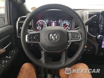 2026 Ram 2500 Big Horn Crew Cab Medium Bed - zdjęcie 10 z 31 - miniatura