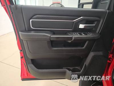 2026 Ram 2500 Big Horn Crew Cab Medium Bed - zdjęcie 9 z 31 - miniatura